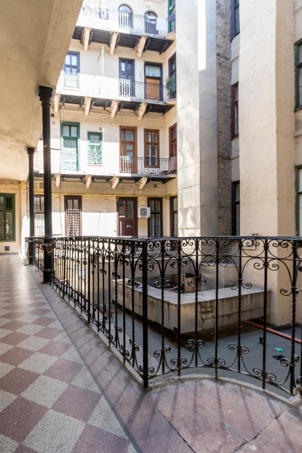 Katarina Apartment Blaha Square Budapesta Exterior foto